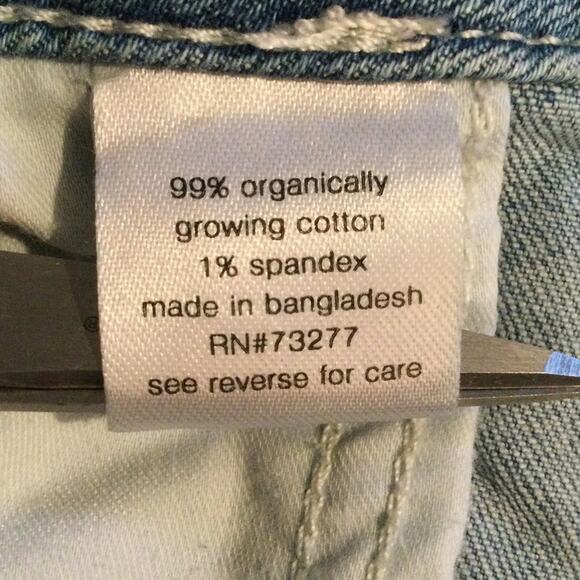 Textile Elizabeth & James High Rise Flare jeans 10-30 flaw read - Picture 5 of 5